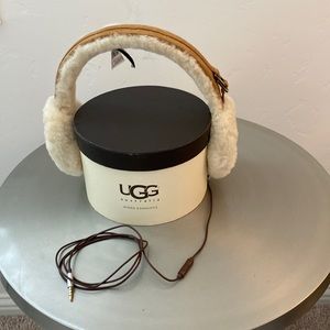 UGG Chestnut colored wired earmuffs